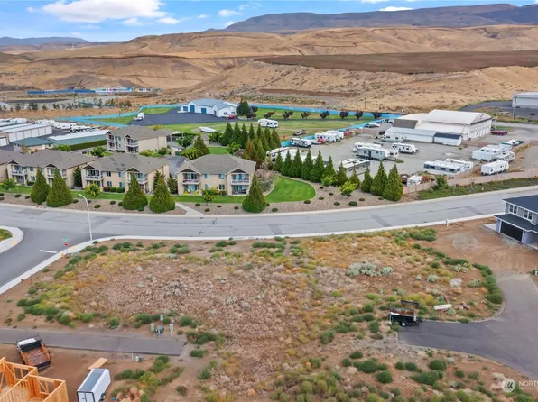 2288 Brinley Court, East Wenatchee, WA 98802