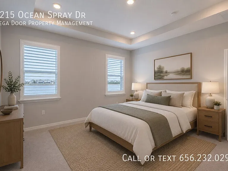 1215 Ocean Spray Dr — Photo 3