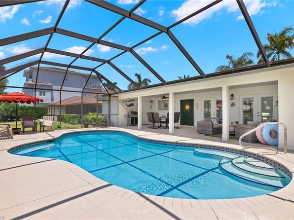 482 Trade Winds Ave