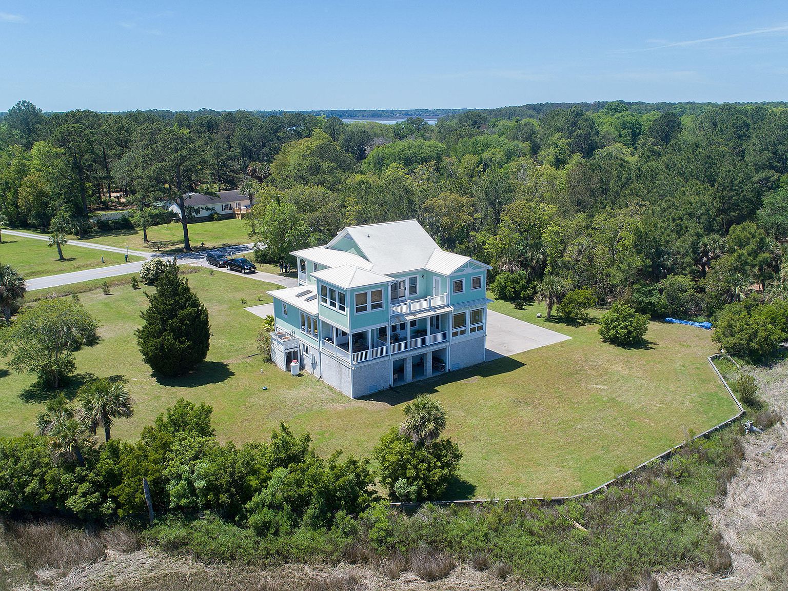 31 Coosaw River Dr, Beaufort, SC 29907 | Zillow