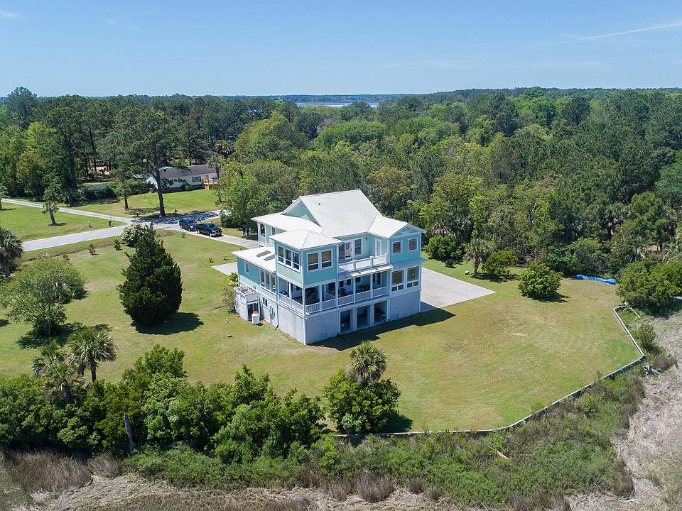 31 Coosaw River Dr, Beaufort, SC 29907 Zillow