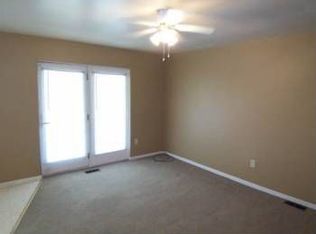 3515 N Sterling Ave, Peoria, IL 61604