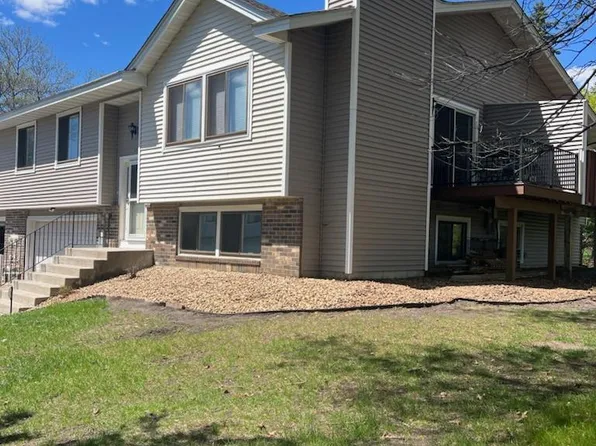 591 97th Ln NE, Blaine, MN 55434