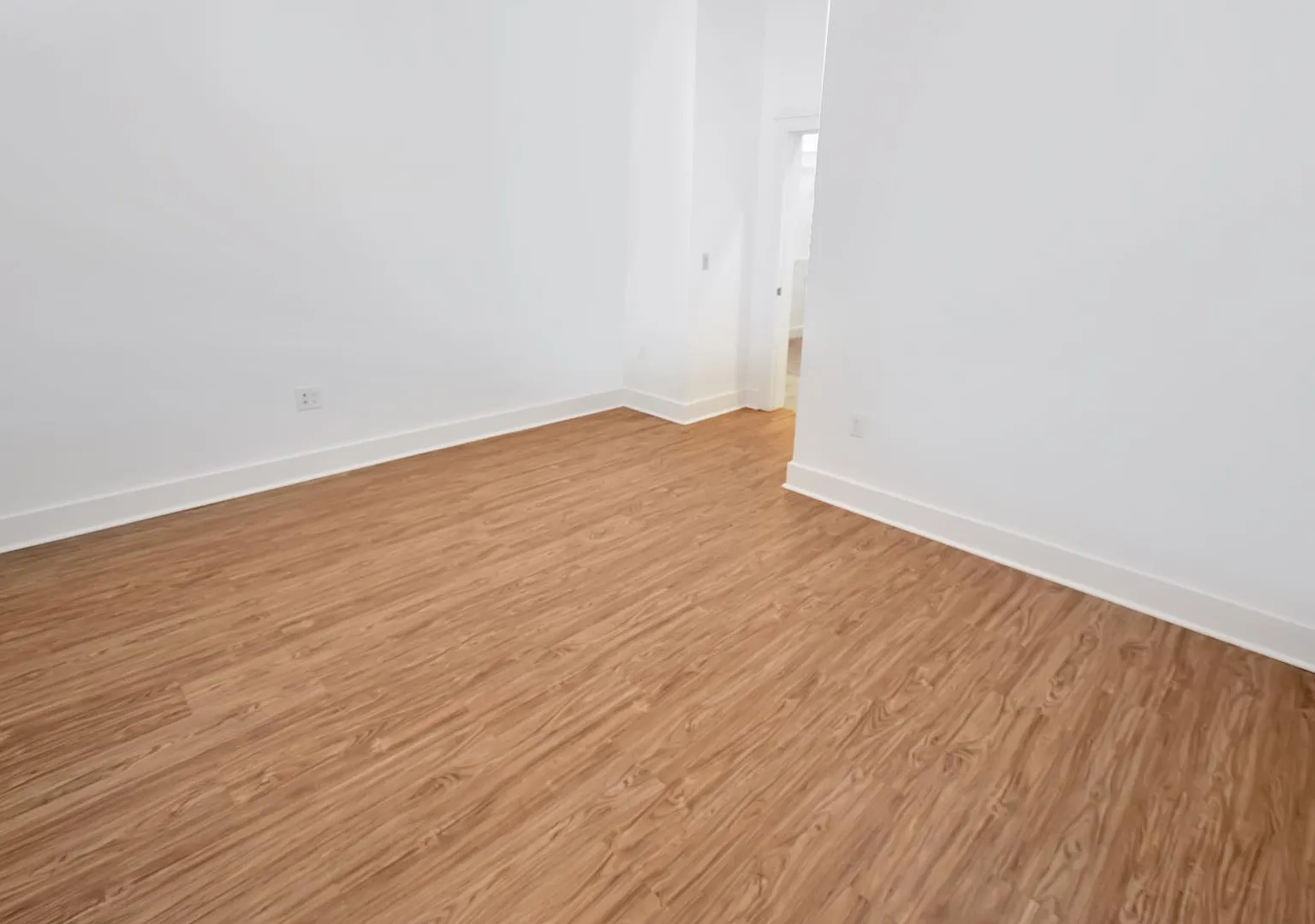 650 E Brooklyn Village Ave - South Tryon — Photo 4