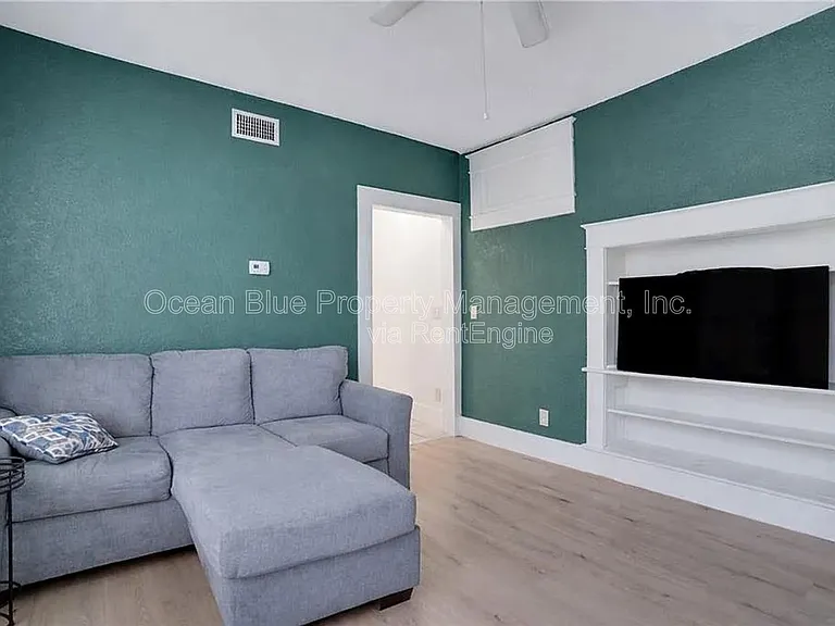 316 W Columbus Dr #A — Photo 3