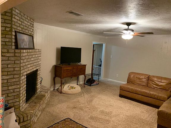 2nd image of 233 Normal Park Dr