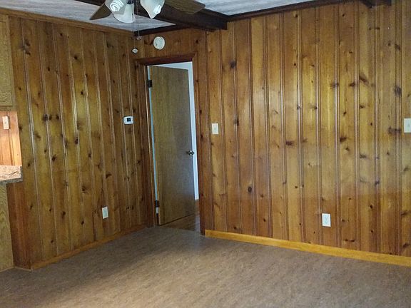 4th image of 114 Beechwood Dr #A
