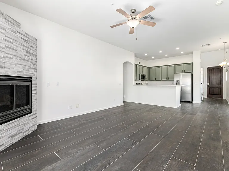 16945 E El Lago Blvd #106-A — Photo 7