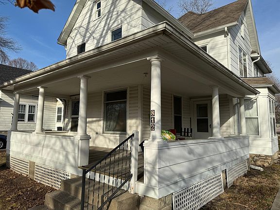 2nd image of 814 Burnett Ave