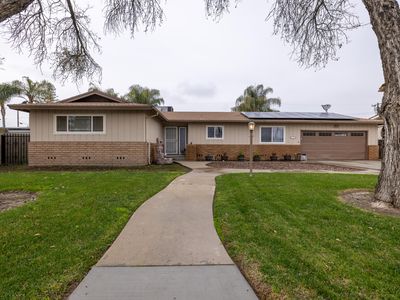 745 N Cherry Street, Tulare, CA, 93274