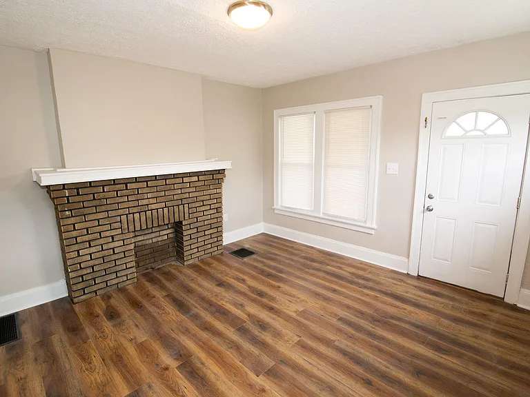 248 E Welch Ave — Photo 1