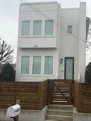 2601 Batavia St Photo 1