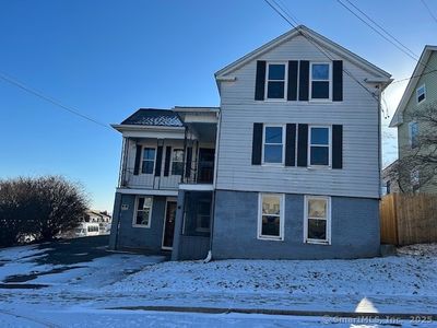 40 Oak Street, Windsor Locks, CT, 06096