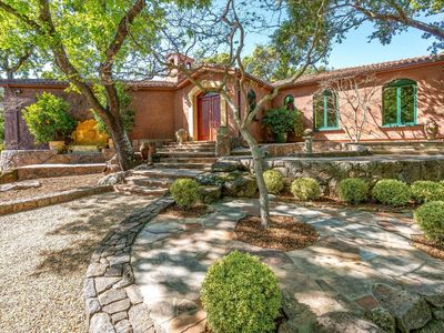 5975 Silverado Trail, Napa, CA, 94558