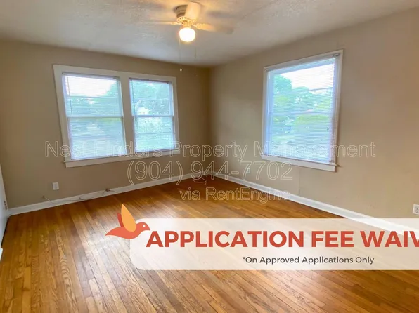 2614 College St APT 4, Jacksonville, FL 32204