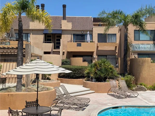 25671 Le Parc Unit 63, Lake Forest, CA 92630