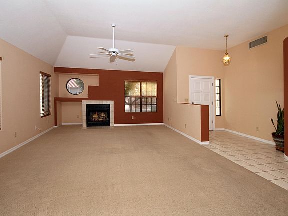 2nd image of 10970 N Broadstone Dr
