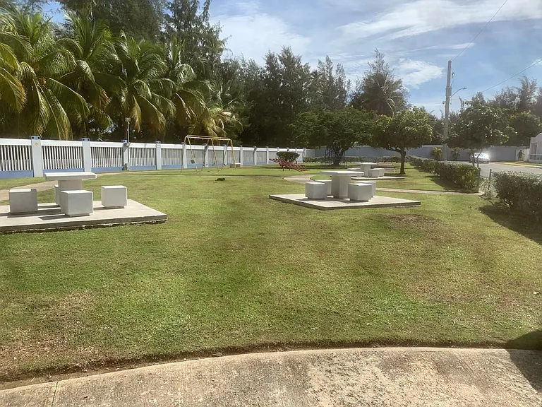 8328 Vistas Del Oceano Belmonte St — Photo 11