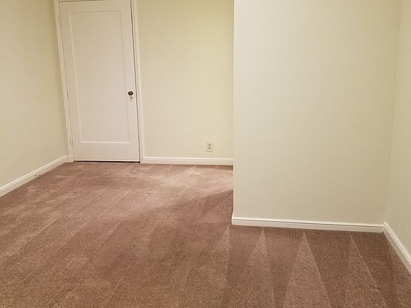 3rd image of 1229 S B St APT 9