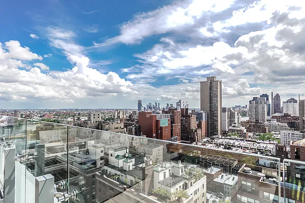 Rented by Bond New York | media 25