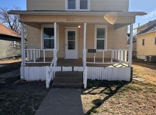 240 N Millwood St, Wichita, KS 67203