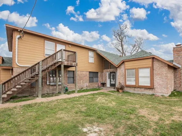 4107 Highway 35 S #2, Rockport, TX 78382