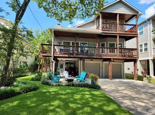 312 Pine Rd, Clear Lake Shores, TX 77565