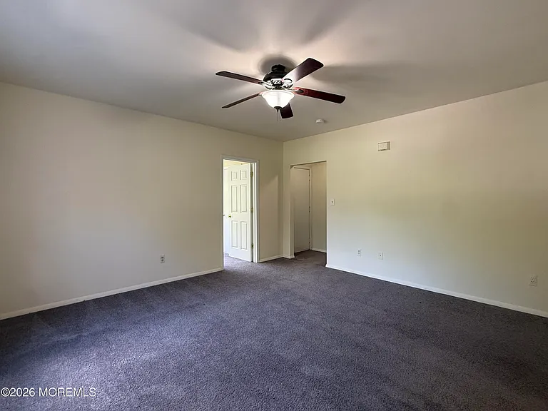 236 W Farms Rd — Photo 9