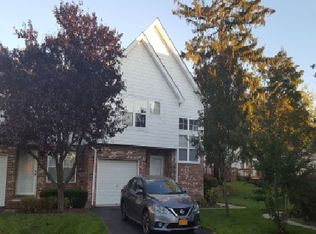 11-12 Springfield Cir, Central Islip, NY 11722