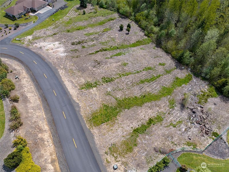 2nd image of 249 Basswood Drive