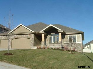 10142 Josephine St, La Vista, NE 68128