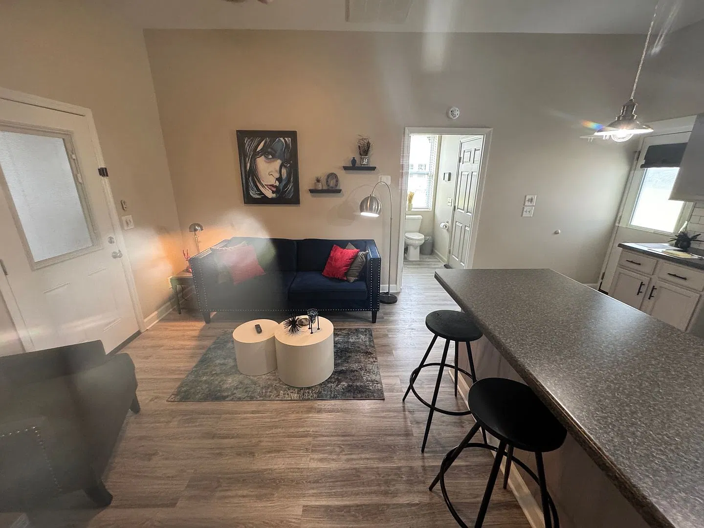 G Team - For Lease- 1 Bed, 1 Bath House — Photo 3