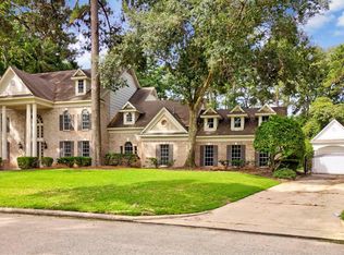 1711 Brookside Pine Ln, Kingwood, TX 77345
