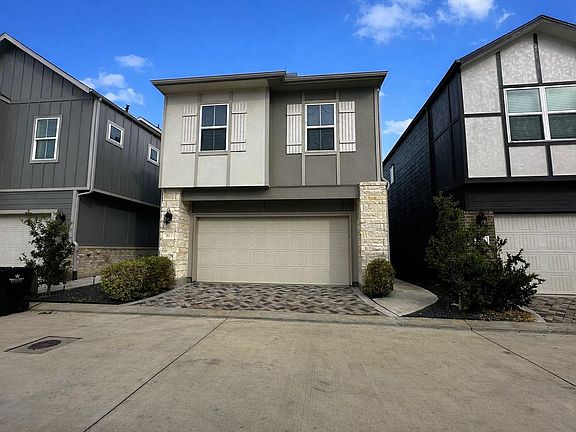 2nd image of 3113 Moontide Ln