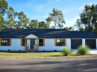 190 Merlin Dr, Camdenton, MO 65020