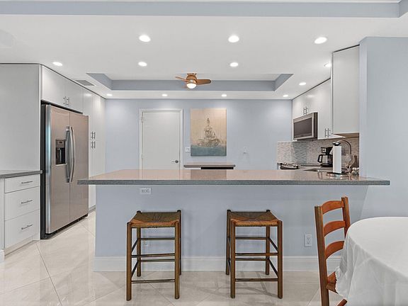 5th image of 3233 NE 34th Street #504