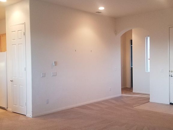 4th image of 68315 Panorama Ct