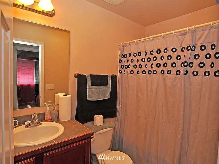 135137 174th St E #137 — Photo 6