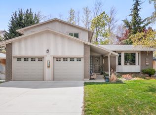 3528 E Country Hollow Dr, Cottonwood Heights, UT 84121