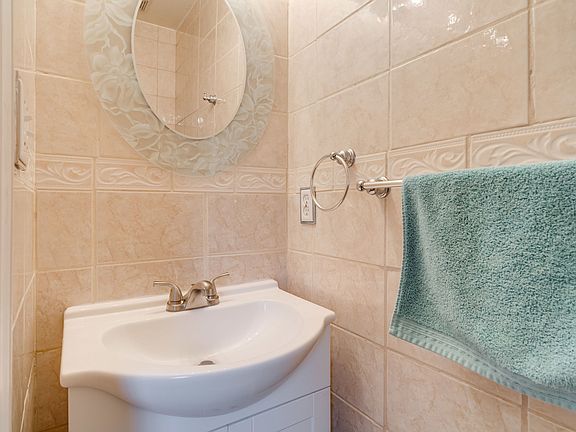 Main level powder room