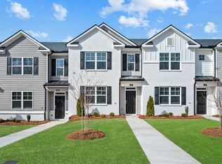 221 Sound Cir, Stockbridge, GA 30281