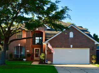 3619 Walden Dr, Pearland, TX 77584