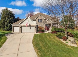 7490 Pucoon Cir, Middleton, WI 53562