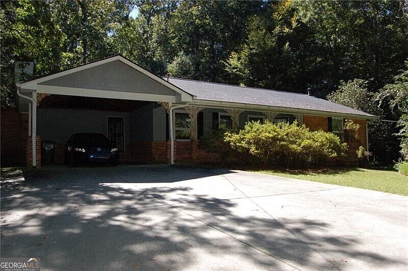 1st image of 1054 Swathmore Dr NW