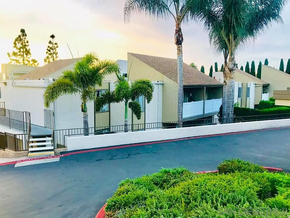 2nd image of 8026 Linda Vista Rd APT 2J