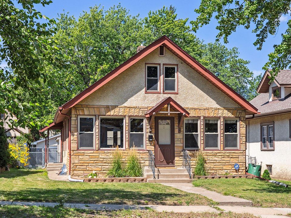 1st image of 3919 Queen Ave N