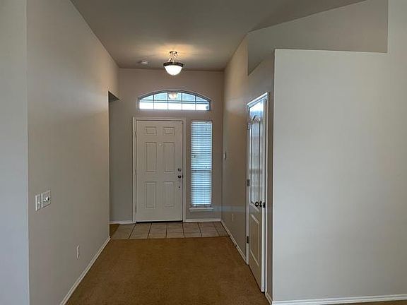 3rd image of 2308 SW 137th St