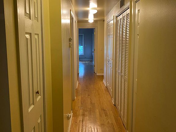 5th image of 1534 N Hudson Ave APT 4S