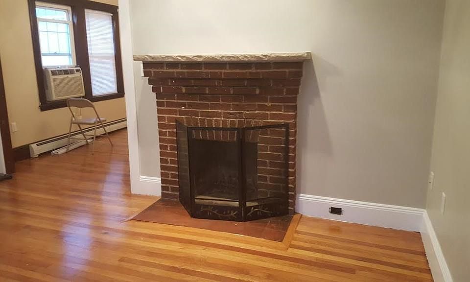 2nd image of 121 3rd St
