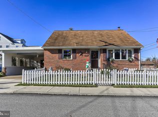 206 Spring Ave, Hanover, PA 17331